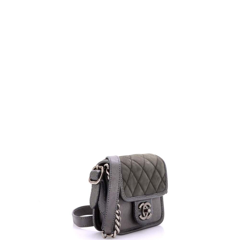 Chanel Paris-Bombay Back To School #242234C24B - Picture 2 of 8